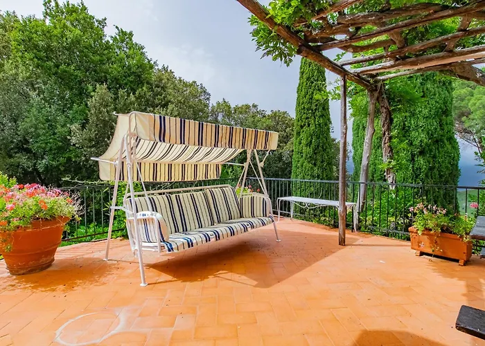 Tenuta Bussadori - Casa Del Maresciallo * Poggio (Livorno)